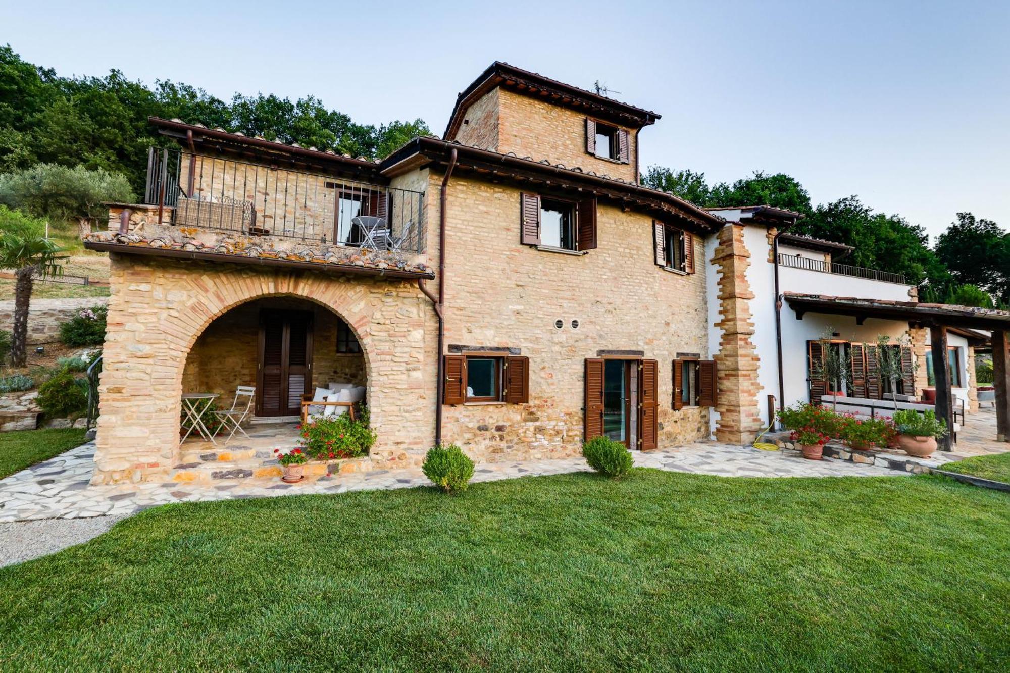 Villa Destino Italy, Umbria Tuscany Boarder Montone  Exterior photo