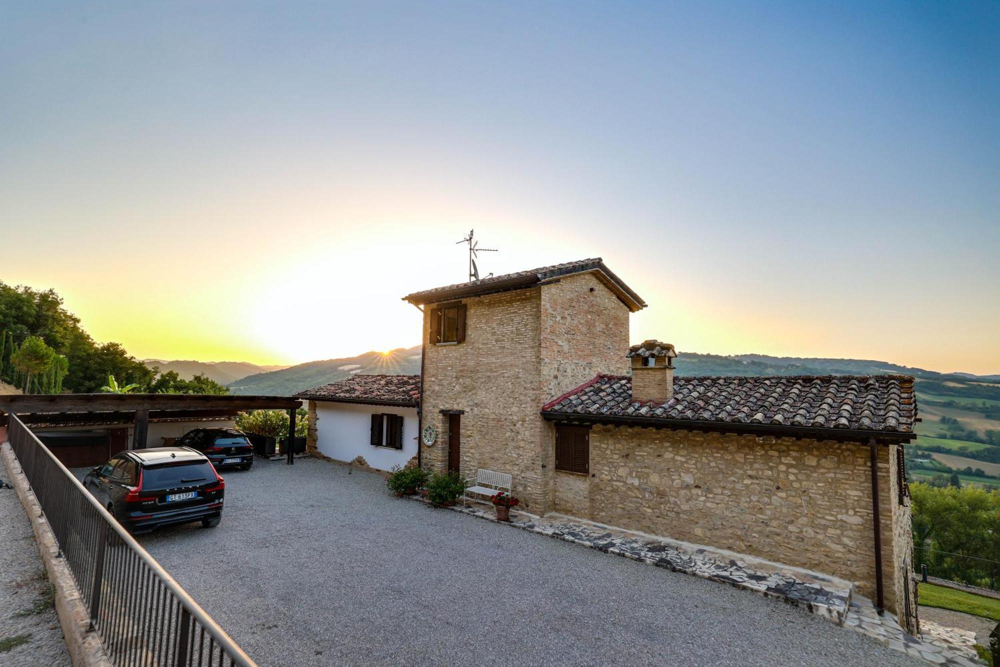 Villa Destino Italy, Umbria Tuscany Boarder Montone  Exterior photo