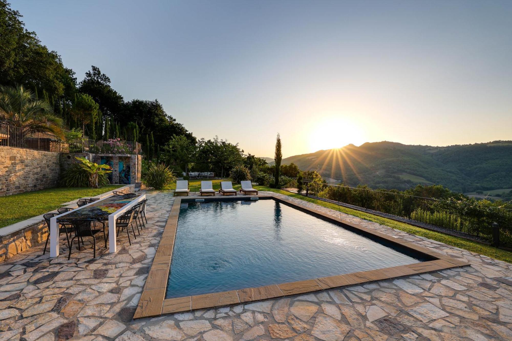 Villa Destino Italy, Umbria Tuscany Boarder Montone  Exterior photo