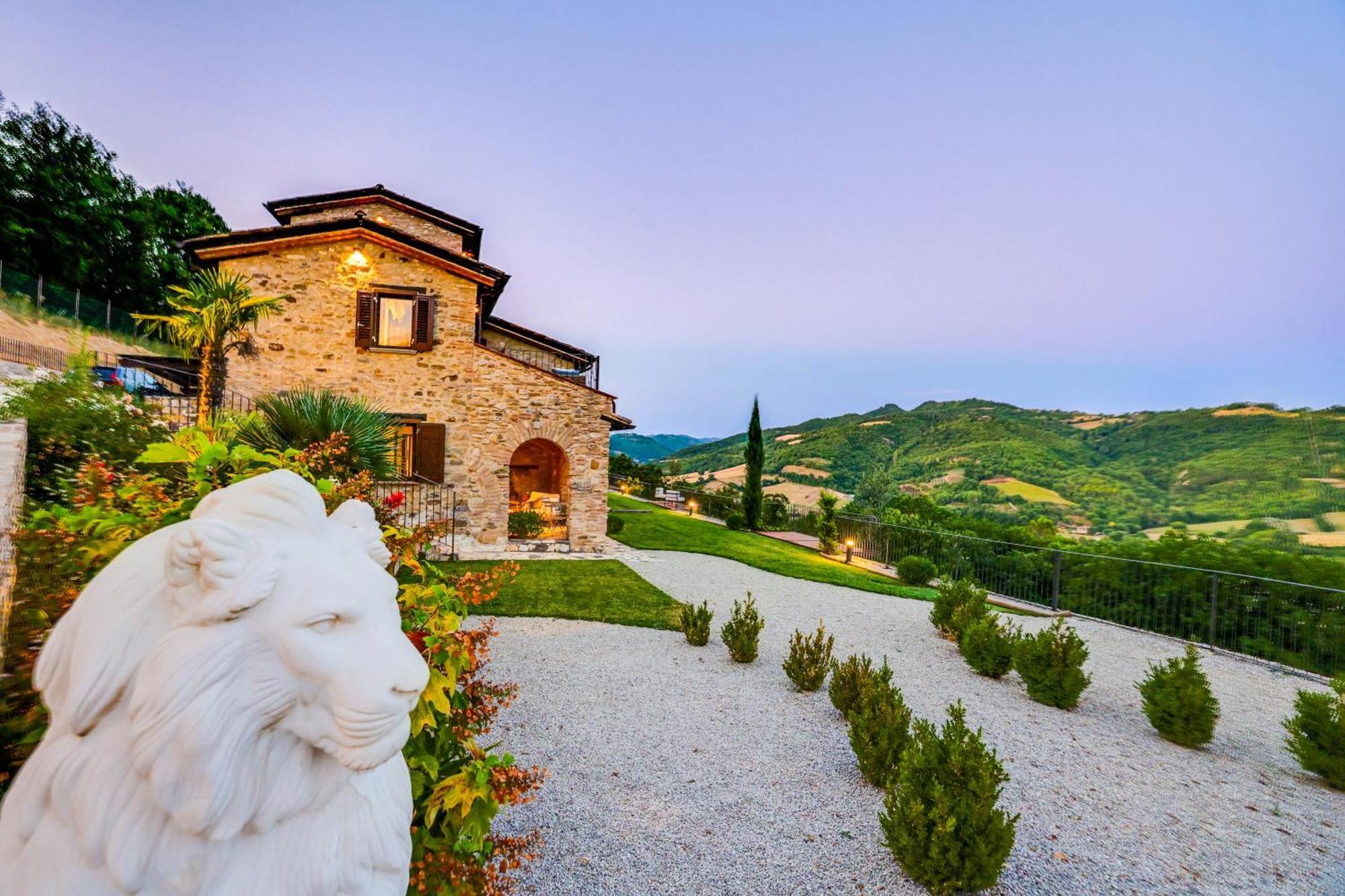 Villa Destino Italy, Umbria Tuscany Boarder Montone  Exterior photo